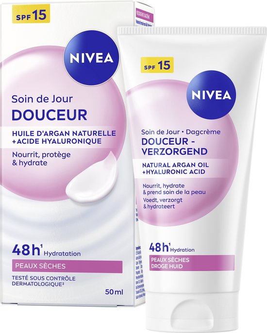 NIVEA Essentials voedende dagcreme SPF 15 met arganolie in een pot van 50 ml