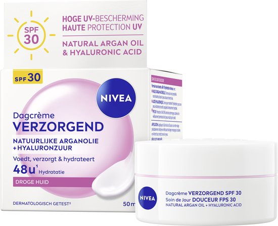 NIVEA Essentials voedende dagcreme SPF 30 in een pot van 50 ml