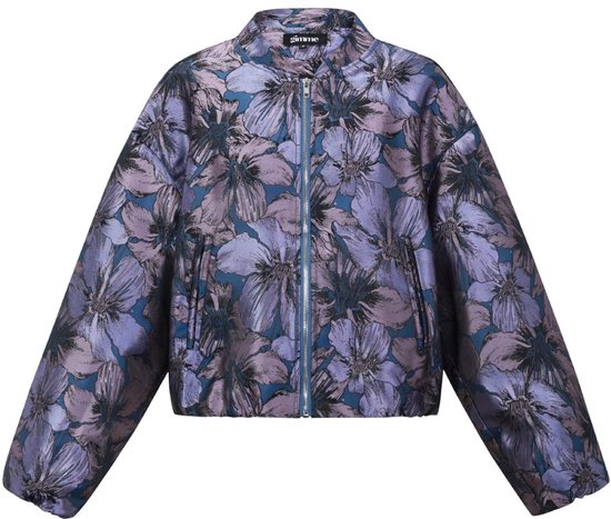 Dames bomberjas met bloemenprint als lichter alternatief voor een winterjas